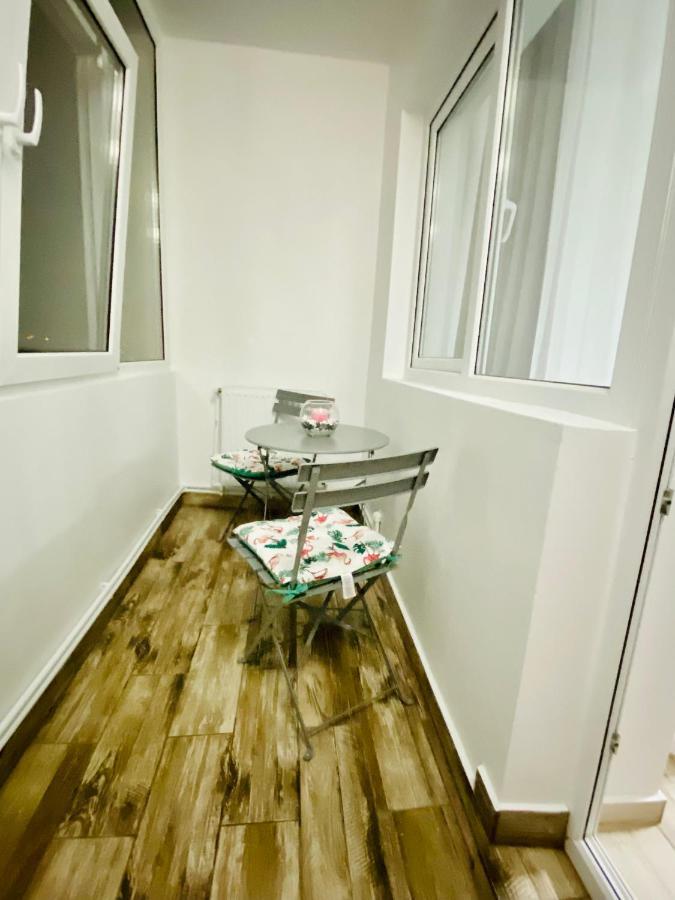 Antonia'S Apartment Констанца Екстериор снимка